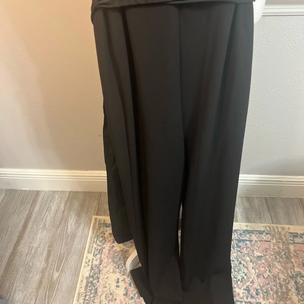 Lauren Ralph Lauren Velvet-Crepe
Sleeveless Jumpsuit 18 Black - Picture 16 of 16